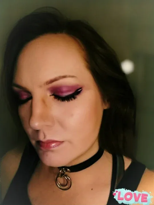 KiraszaSissy Svenska OnlyFans model