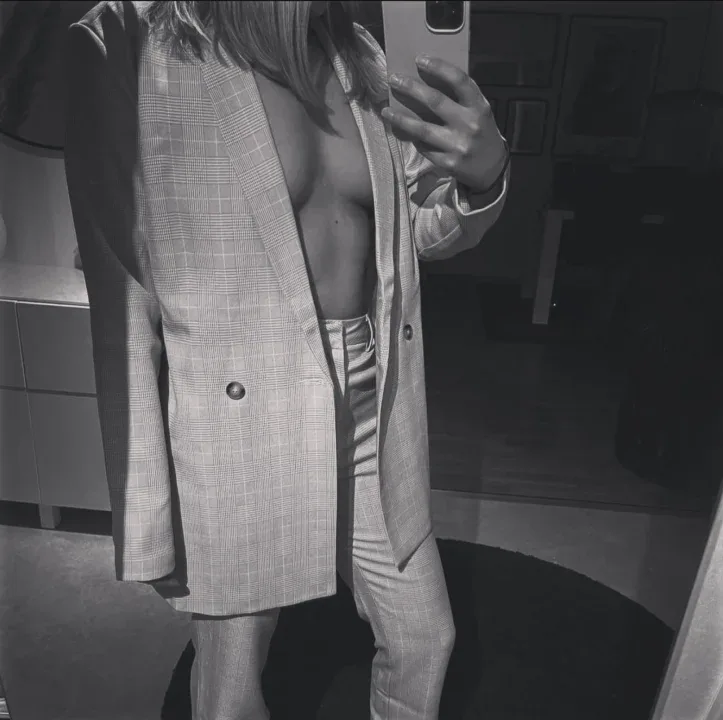 Sanna Svenska OnlyFans model