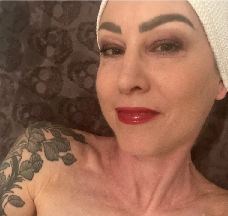 Ladylazarus Svenska OnlyFans model