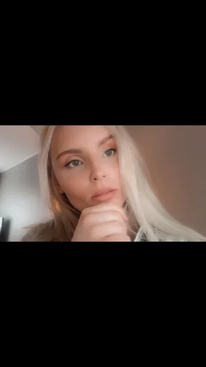 Sweblondie Svenska OnlyFans model